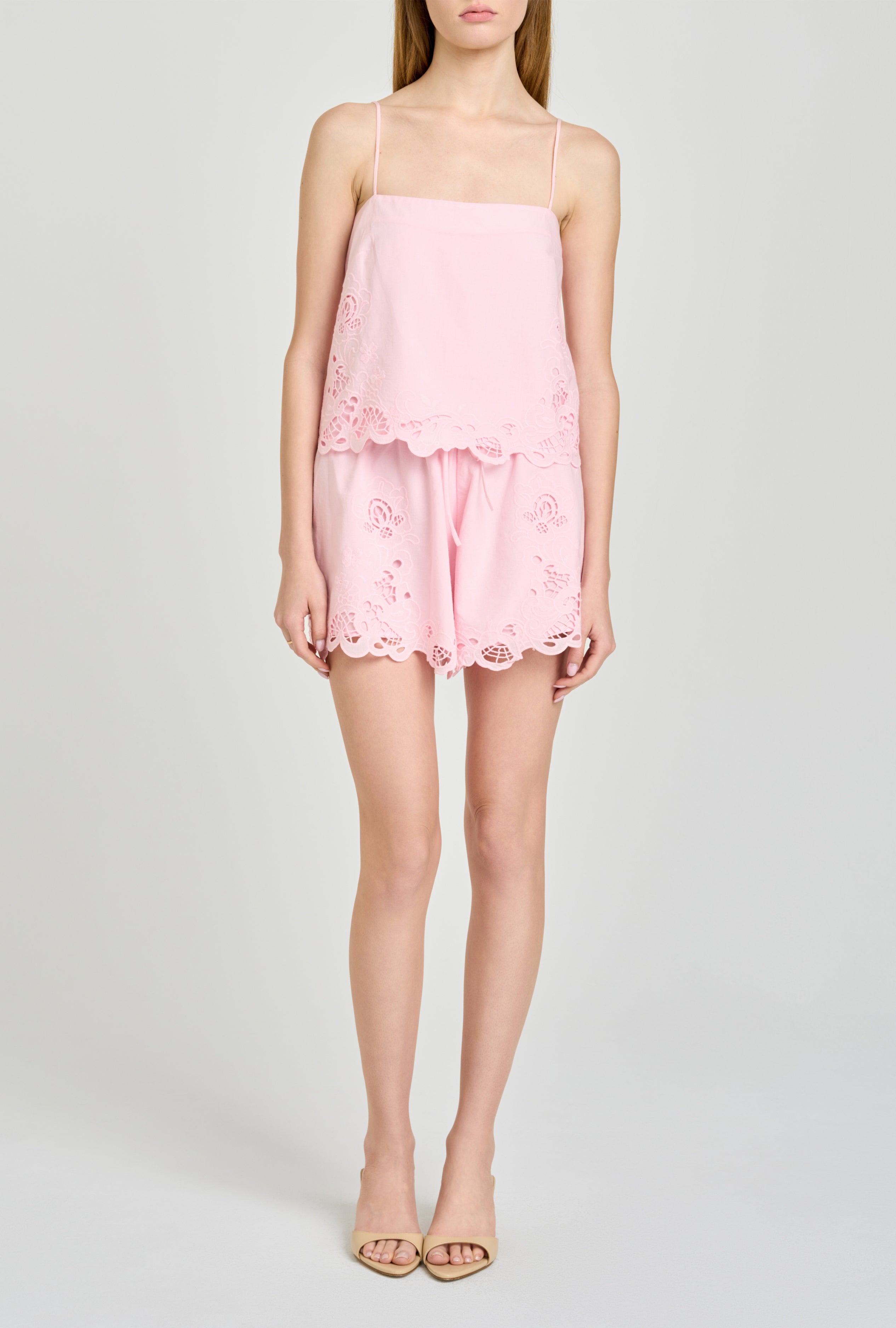 Lola Short