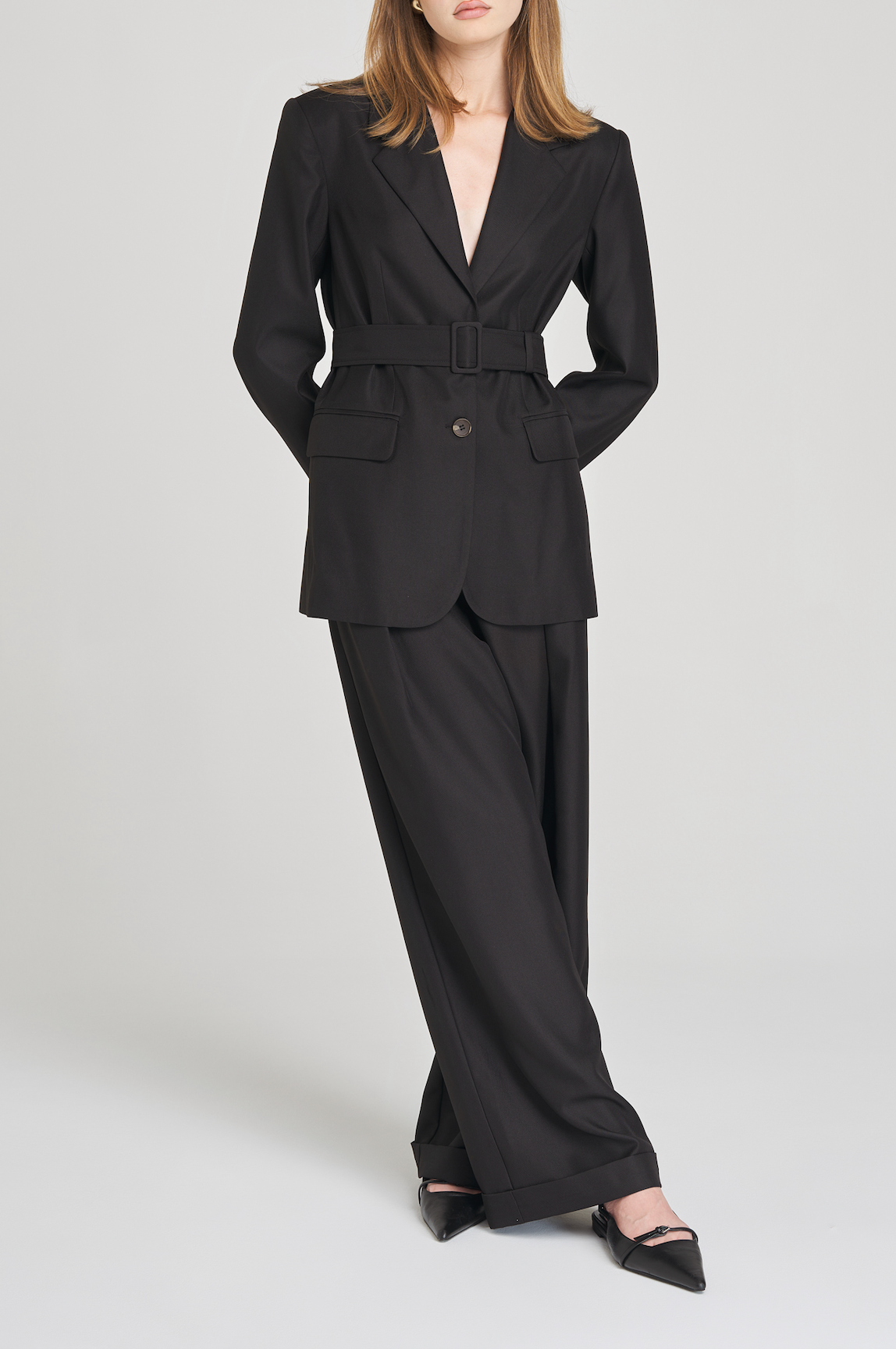 MADDOX BELTED BLAZER
