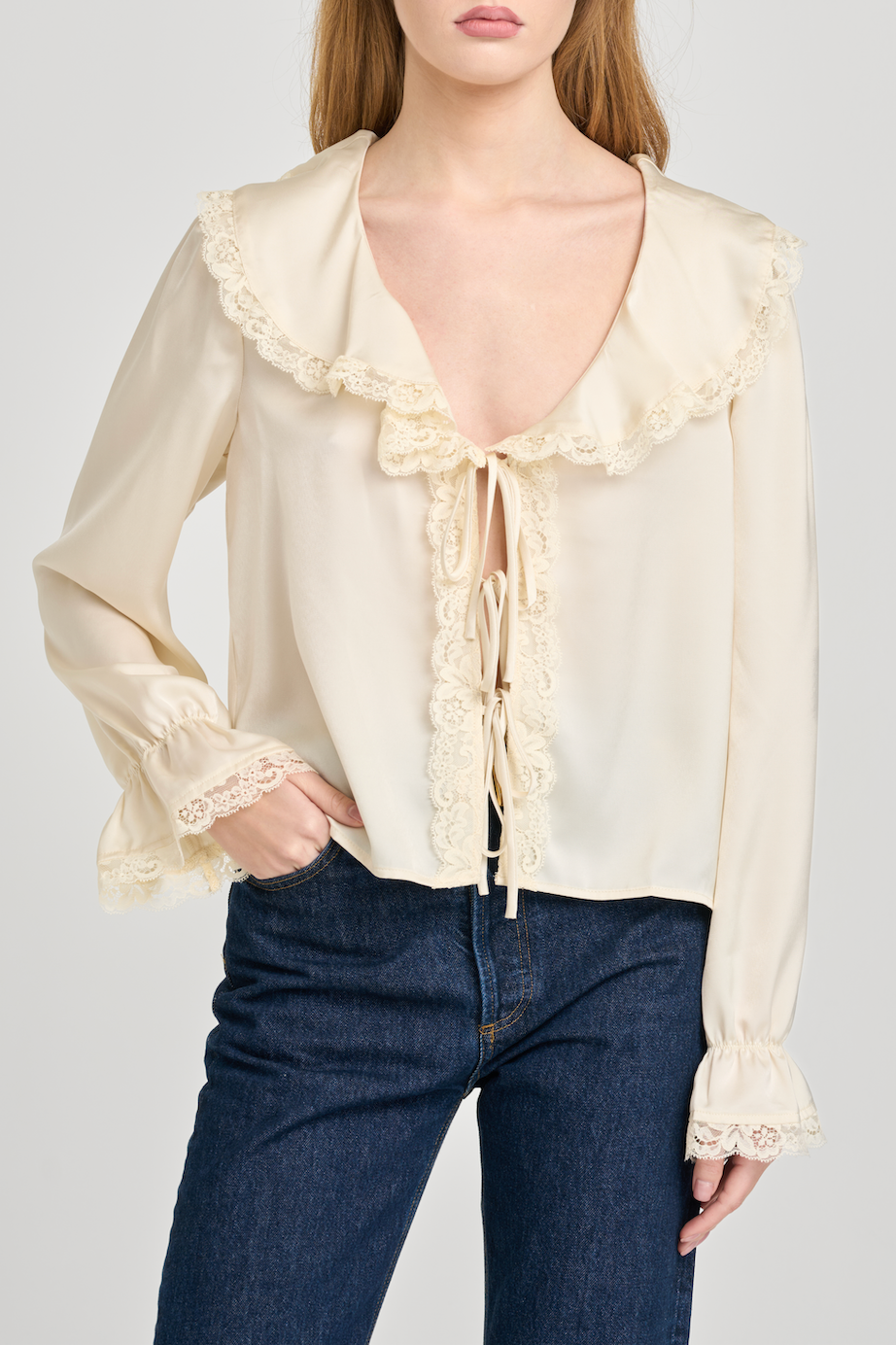 LACEY TIE FRONT TOP